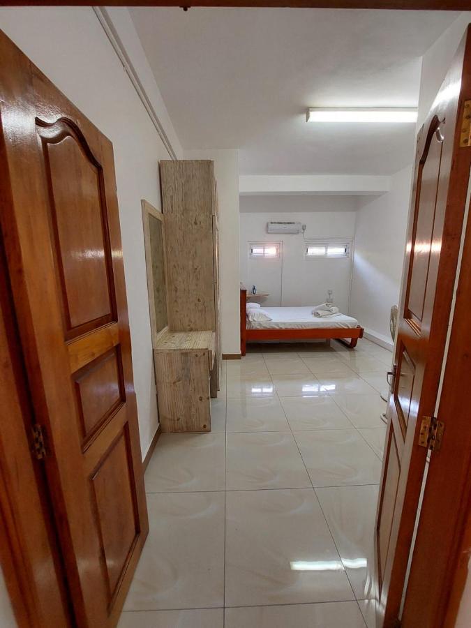 Beau Vallon Villa Self Catering With Pool Екстер'єр фото