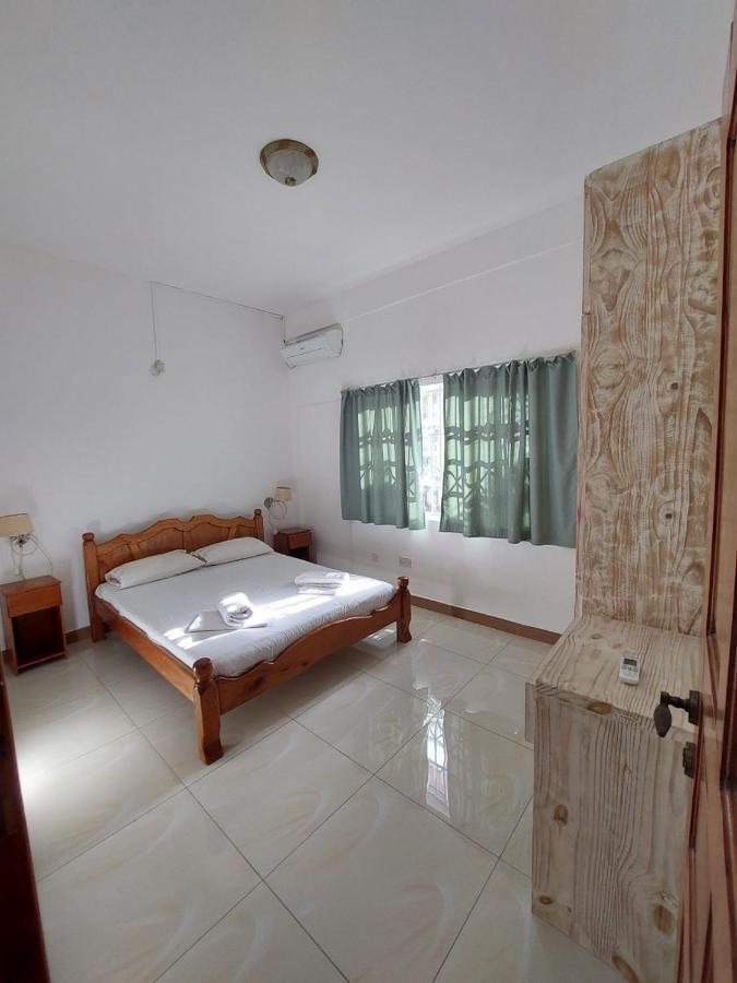 Beau Vallon Villa Self Catering With Pool Екстер'єр фото