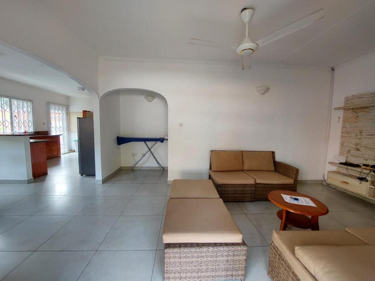 Beau Vallon Villa Self Catering With Pool Екстер'єр фото