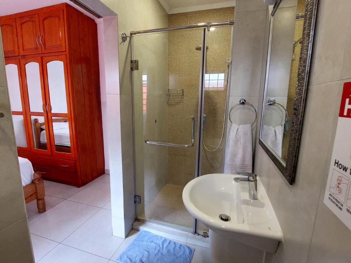 Beau Vallon Villa Self Catering With Pool Екстер'єр фото
