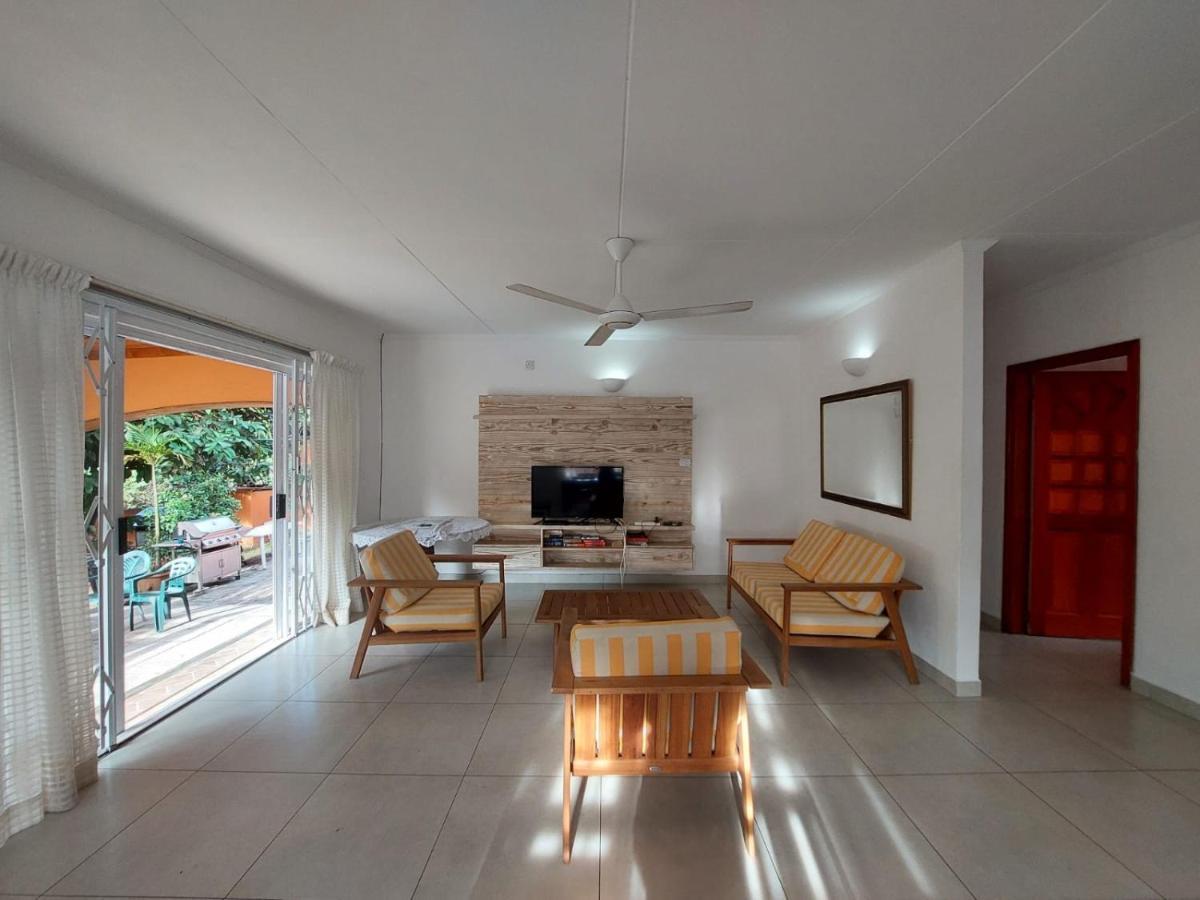 Beau Vallon Villa Self Catering With Pool Екстер'єр фото